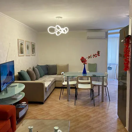 Family House * Sarandë