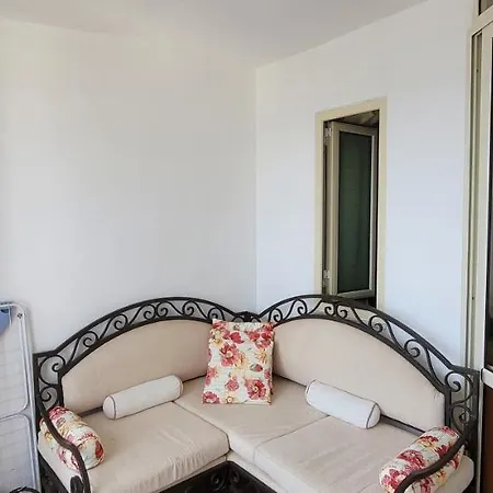 Family House * Saranda